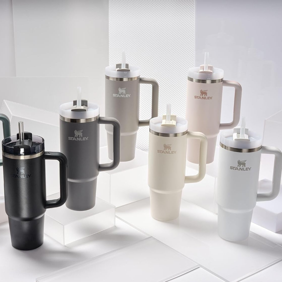 Stanley Quencher H2.0 Tumbler with Handle and Straw 30 oz